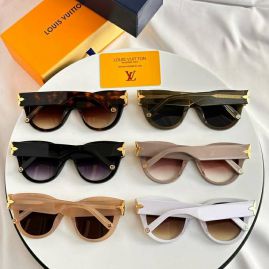 Picture of LV Sunglasses _SKUfw56807809fw